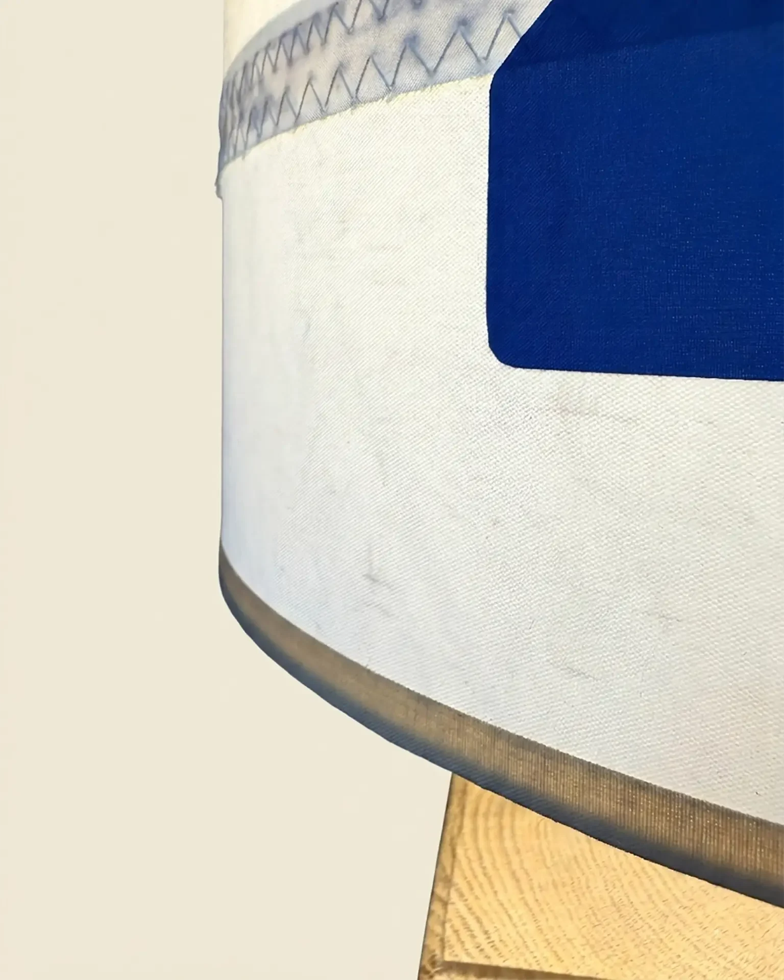 Babord Lamp in colourful recycled boat sail, OÈST Ateliers, Landes - view 4