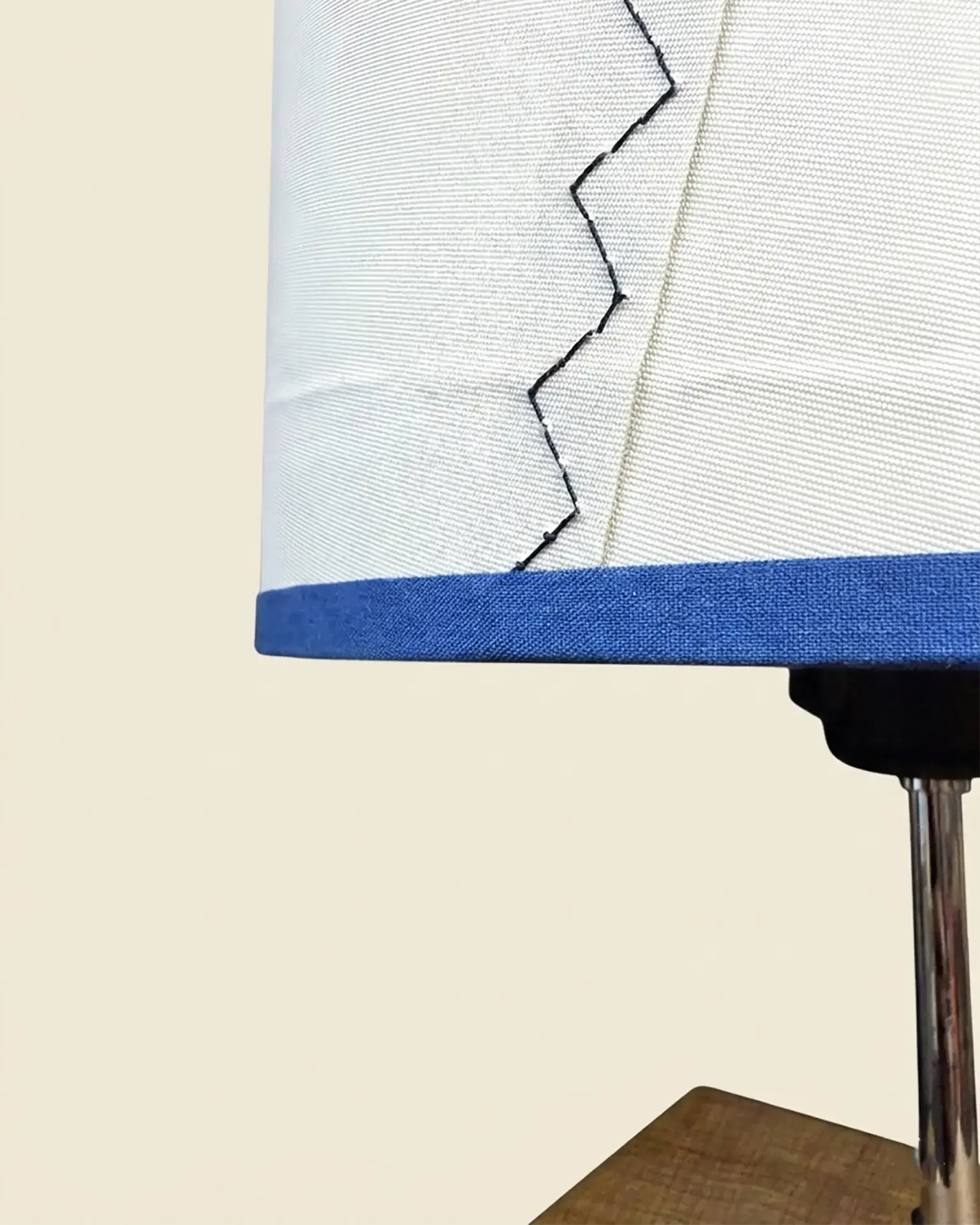 Mini Transat Lamp in recycled boat sail, OÈST Ateliers, Landes - view 3