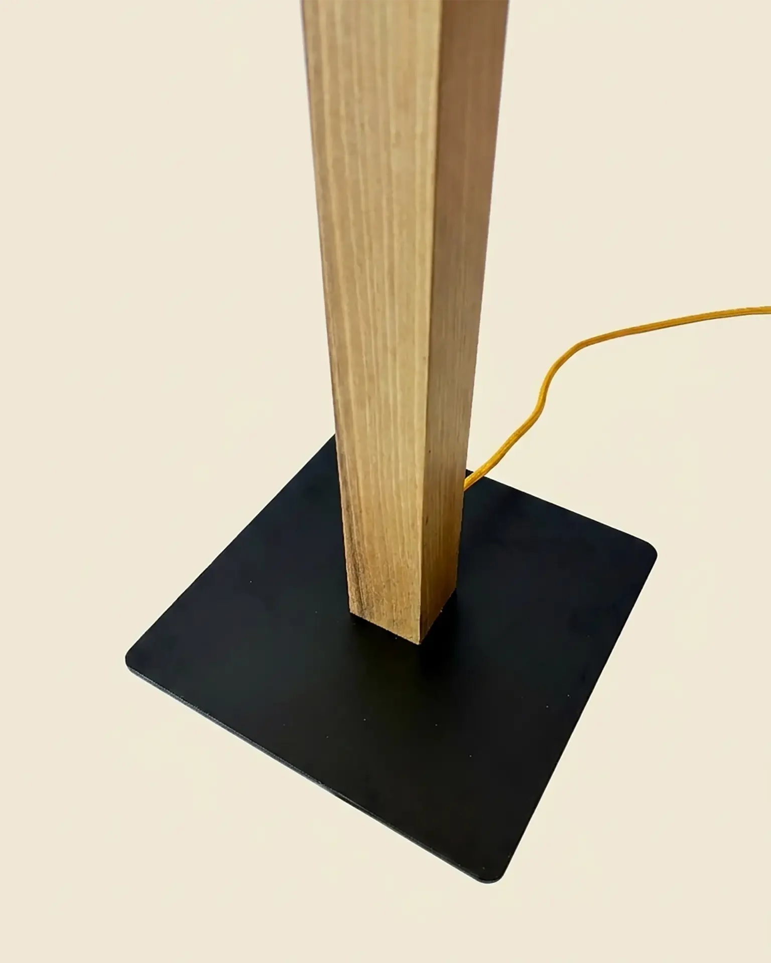Île Noire Lighthouse - lighthouse lamp in recycled boat sail, OÈST Ateliers - view 6