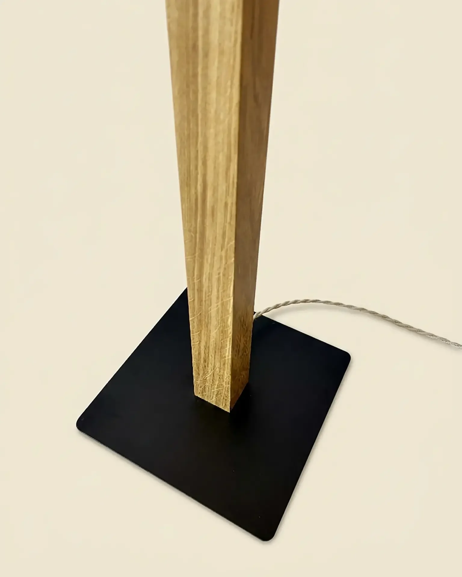 Cap Fréhel Lighthouse - lighthouse lamp in recycled boat sail, OÈST Ateliers - view 5