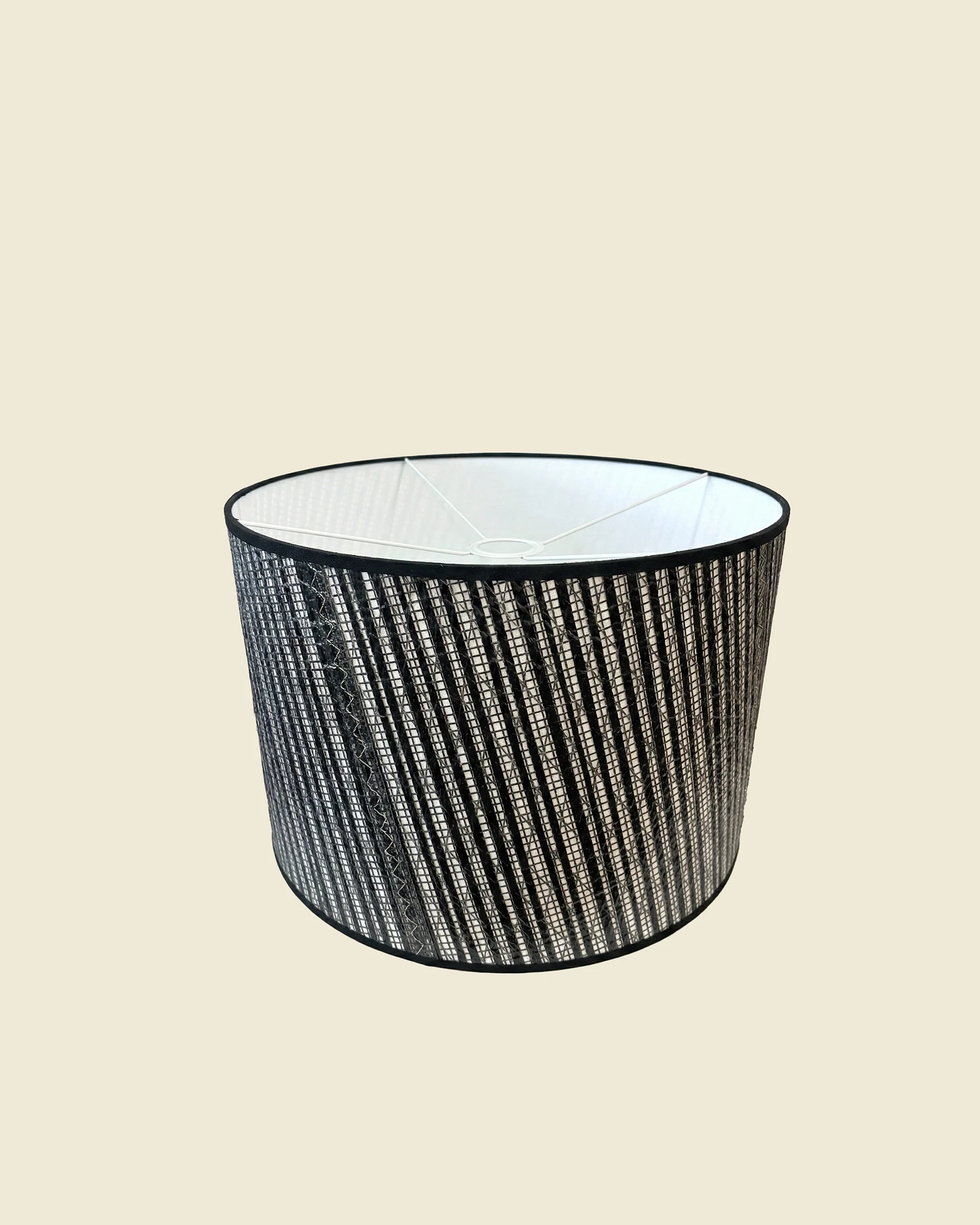Pendant lampshade in recycled boat sail, OÈST Ateliers, Landes - view 3